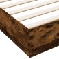 vidaXL Estructura de cama madera de ingeniería roble ahumado 200x200cm vidaXL Estructura de cama madera de ingeniería roble ahumado 200x200cm
