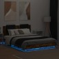 vidaXL Estructura de cama cabecero luces LED roble ahumado 150x200 cm vidaXL Estructura de cama cabecero luces LED roble ahumado 150x200 cm
