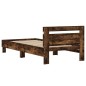 vidaXL Cama con cabecero madera de ingeniería roble ahumado 100x200 cm vidaXL Cama con cabecero madera de ingeniería roble ahumado 100x200 cm