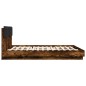 vidaXL Cama con cabecero madera de ingeniería roble ahumado 200x200 cm vidaXL Cama con cabecero madera de ingeniería roble ahumado 200x200 cm