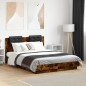 vidaXL Cama con cabecero madera de ingeniería roble ahumado 135x190 cm vidaXL Cama con cabecero madera de ingeniería roble ahumado 135x190 cm