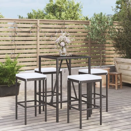 vidaXL Mesa y taburetes altos jardín 5 pzas y cojines ratán PE negro
