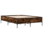 vidaXL Estructura cama madera ingeniería metal roble ahumado 135x190cm vidaXL Estructura cama madera ingeniería metal roble ahumado 135x190cm