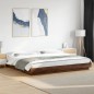vidaXL Estructura de cama con luces LED madera roble marrón 200x200 cm vidaXL Estructura de cama con luces LED madera roble marrón 200x200 cm