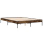 vidaXL Estructura cama madera ingeniería metal roble ahumado 150x200cm vidaXL Estructura cama madera ingeniería metal roble ahumado 150x200cm