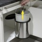 Hailo Papelera de armario Compact-Box tamaño M 15L acero inox 3555-101 Hailo Papelera de armario Compact-Box tamaño M 15L acero inox 3555-101