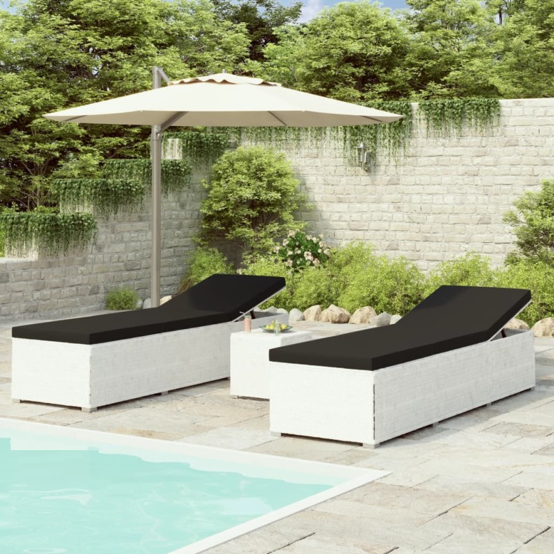 vidaXL Tumbonas de jardín y mesita 3 piezas ratán sintético blanco