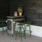 Esschert Design Taburete con forma de asiento de tractor verde Esschert Design Taburete con forma de asiento de tractor verde