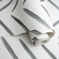 DUTCH WALLCOVERINGS Papel pintado Chevron blanco y negro DUTCH WALLCOVERINGS Papel pintado Chevron blanco y negro