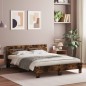 vidaXL Cama con cabecero madera de ingeniería roble ahumado 140x200 cm vidaXL Cama con cabecero madera de ingeniería roble ahumado 140x200 cm
