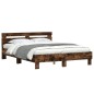 vidaXL Cama con cabecero madera de ingeniería roble ahumado 140x200 cm vidaXL Cama con cabecero madera de ingeniería roble ahumado 140x200 cm